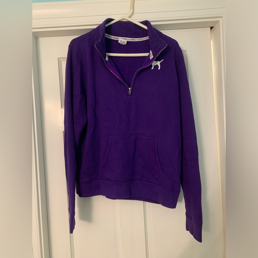 Victoria’s Secret Sweater Size Large